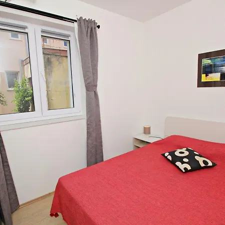 Mare Apartment *
